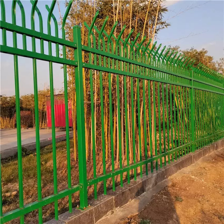 小區鋅鋼護欄圖片2