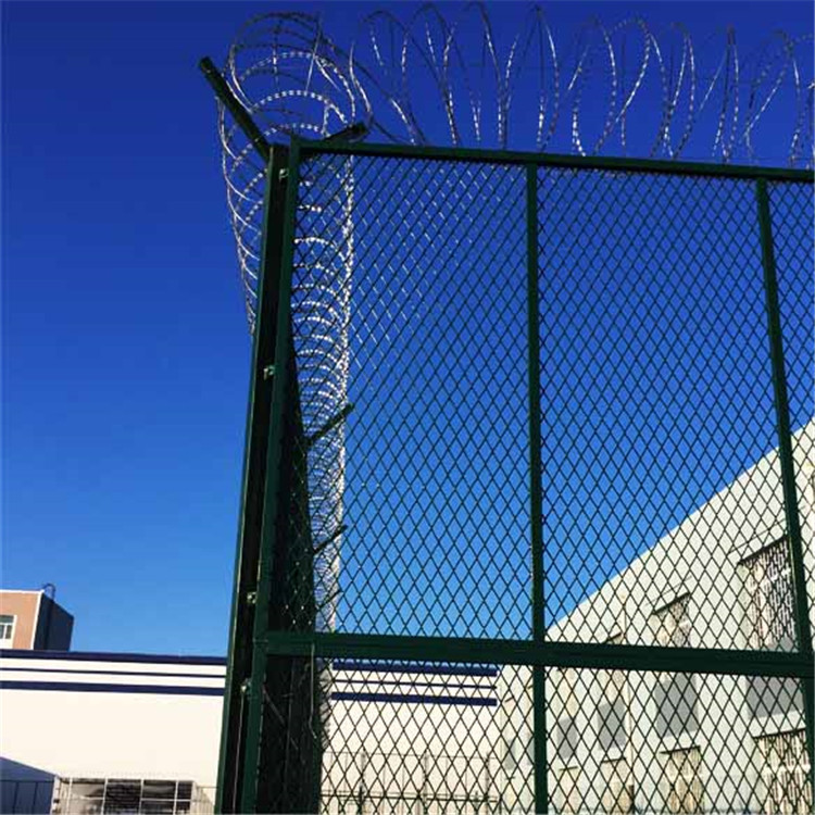 警戒鋼絲網圍墻圖片4