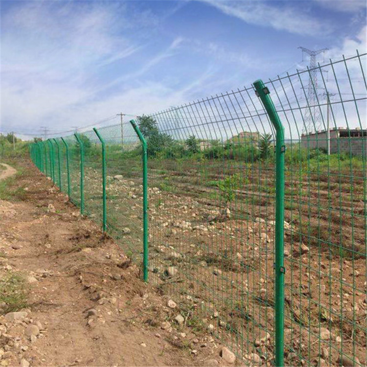 綠地隔離網圖片2