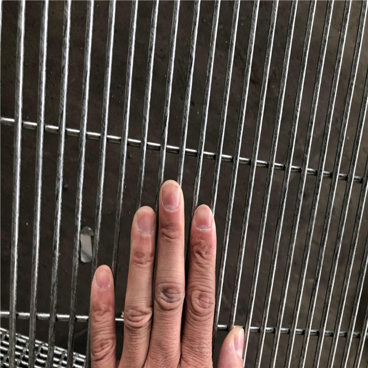 監獄密紋網圖片2